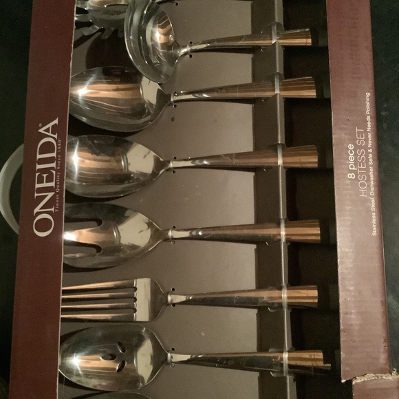 Oneida 8 pc stainless steel serving spoon set - Picture 4 of 4